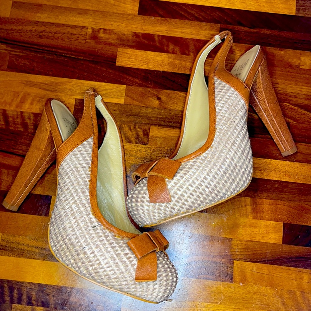 Paco Gil Women’s Heels